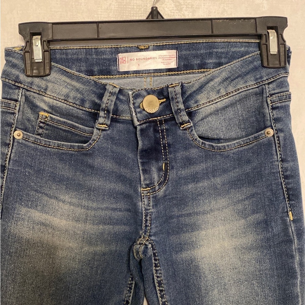 skinny Jean Size 1 - Picture 2 of 9